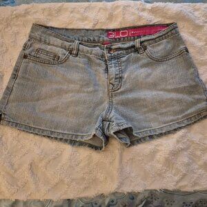 GLO jean shorts. size 9. hemmed.